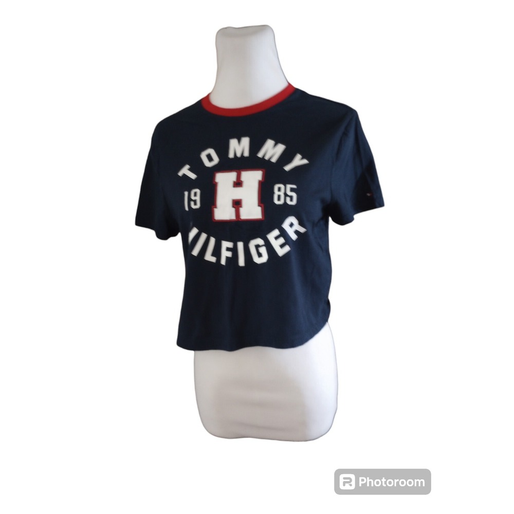Tommy Hilfiger Womens sz S T Shirt Cropped Red Large Spellout Logo Short Sleeve